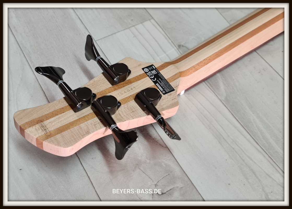 Yamaha TRB 1004 J Black